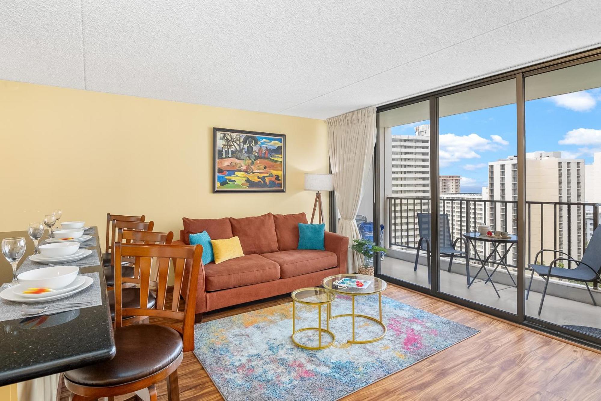 Beautiful 1Br, Steps To Waikiki Beach And Parking 檀香山 外观 照片